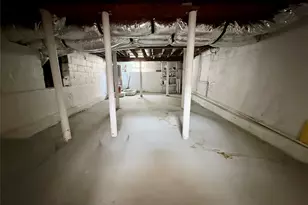 3295 Parkway Dr, Baldwin, NY 11510 - Photo 16