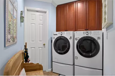 2 Crescent Court, Centerport, NY 11721 - Photo 18