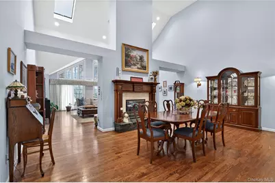 2 Crescent Court, Centerport, NY 11721 - Photo 12