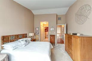 83 Broadlawn Dr, Central Islip, NY 11722 - Photo 10