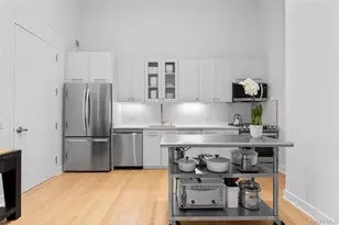 25 Leroy Pl, New Rochelle, NY 10805 - Photo 12