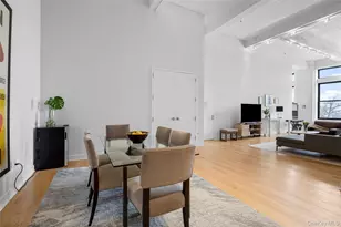 25 Leroy Pl, New Rochelle, NY 10805 - Photo 10