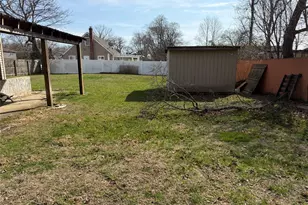 80 Earl St, Deer Park, NY 11729 - Photo 12