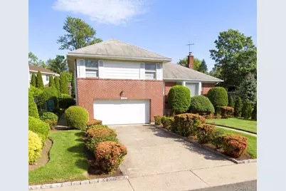 1209 Hempstead Avenue, Malverne, NY 11565 - Photo 1