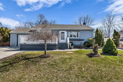 147 Front Avenue, Brentwood, NY 11717 - Photo 2