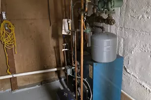 157 Barwick Blvd, Mineola, NY 11501 - Photo 26