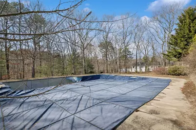 6 1st Avenue, Holtsville, NY 11742 - Photo 28