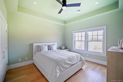 68 Foster Avenue #9, Hampton Bays, NY 11946 - Photo 24