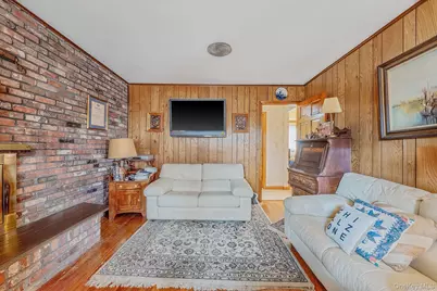 46 Anita Place, Farmingdale, NY 11735 - Photo 16