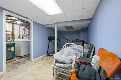 316 S 3rd Street, Lindenhurst, NY 11757 - Photo 12