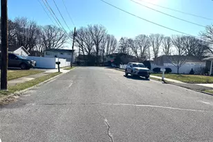 116 Madison Ave, Amityville, NY 11701 - Photo 2