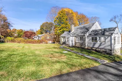 16 Hillside Terrace, Mahopac, NY 10541 - Photo 32