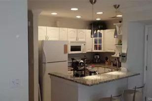 84 Pacific Blvd, Long Beach, NY 11561 - Photo 6