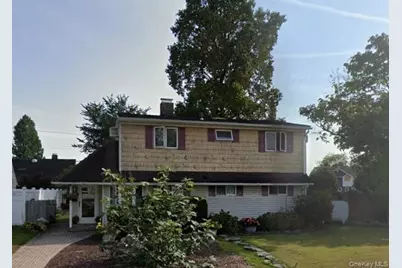 2 Bent Lane, Levittown, NY 11756 - Photo 1