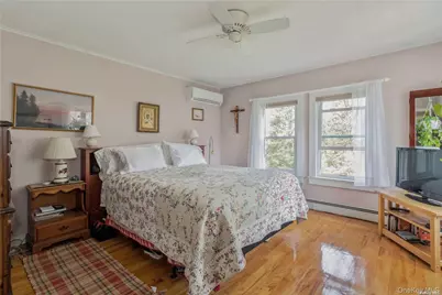 695 Rogers Road, Southold, NY 11971 - Photo 16