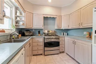 695 Rogers Rd, Southold, NY 11971 - Photo 8