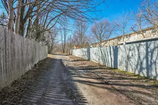 15 Holmes St, Monticello, NY 12701 - Photo 22