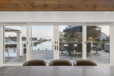 18 Matilda Court, Bayport, NY 11705 - Photo 10