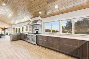 18 Matilda Ct, Bayport, NY 11705 - Photo 4