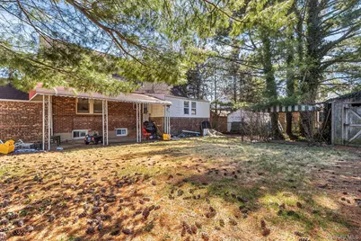 11 Henry Street, Valley Stream, NY 11580 - Photo 4