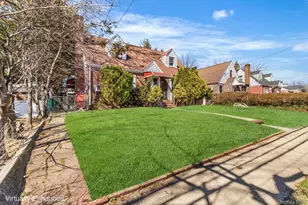 11 Henry St, Valley Stream, NY 11580 - Photo 2