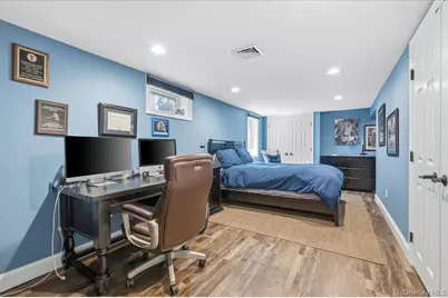 2 Memas Court, Dix Hills, NY 11746 - Photo 36