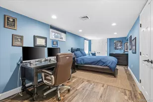 2 Memas Ct, Dix Hills, NY 11746 - Photo 36