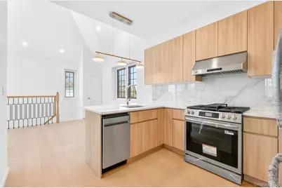 150-17 Hawtree Street, Ozone Park, NY 11417 - Photo 34