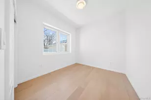 150-17 Hawtree St, Ozone Park, NY 11417 - Photo 20