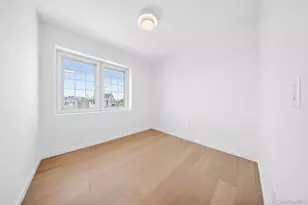 150-17 Hawtree St, Ozone Park, NY 11417 - Photo 36