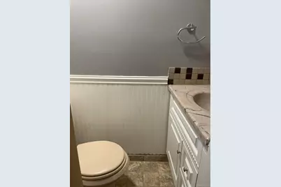 7 Motor Lane, Old Bethpage, NY 11804 - Photo 10