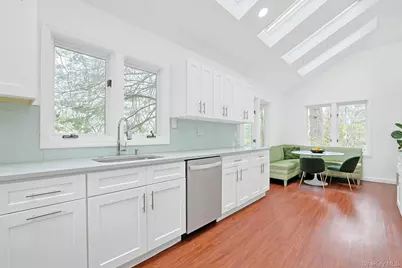 169 Boulder Ridge Road, Scarsdale, NY 10583 - Photo 12