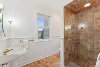 127 Senix Avenue, Center Moriches, NY 11934 - Photo 18