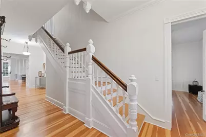 127 Senix Avenue, Center Moriches, NY 11934 - Photo 10