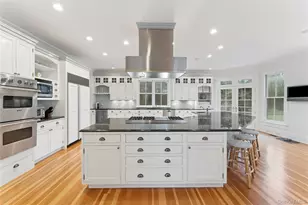 127 Senix Ave, Center Moriches, NY 11934 - Photo 6