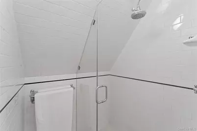 127 Senix Avenue, Center Moriches, NY 11934 - Photo 28