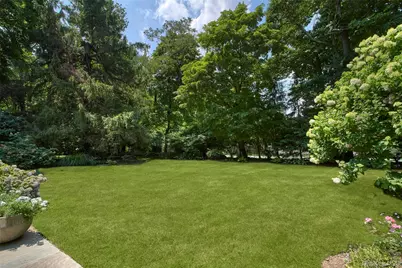 40 Kings Court, Chappaqua, NY 10514 - Photo 32