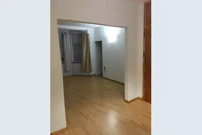 6017 80th Avenue, Glendale, NY 11385 - Photo 4