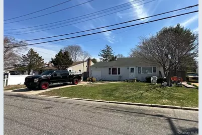 12 Glenwood Lane, Huntington, NY 11743 - Photo 2