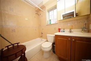 12-19 120th St, College Point, NY 11356 - Photo 34