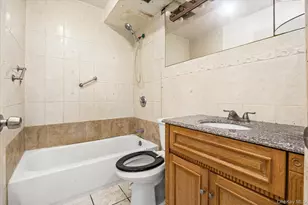 154-17 108th Ave, Jamaica, NY 11433 - Photo 16