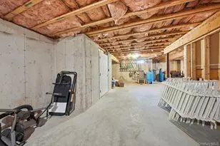 107 Breeze Hill Rd, New Hampton, NY 10958 - Photo 32