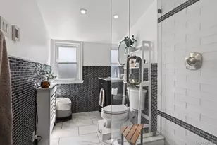 720 Meadow St, Mamaroneck, NY 10543 - Photo 22