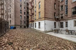 2190 Boston Rd, Bronx, NY 10462 - Photo 16