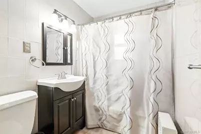 1245 Rhinelander Avenue, Bronx, NY 10461 - Photo 20