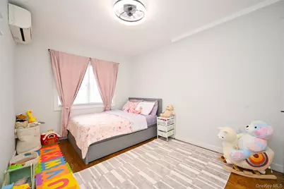 11311 201st Street, Saint Albans, NY 11412 - Photo 16