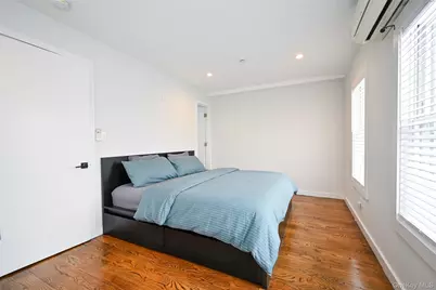 11311 201st Street, Saint Albans, NY 11412 - Photo 14