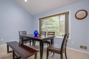 42 Eagle Ridge Way, Nanuet, NY 10954 - Photo 8