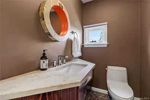 14 Echo Bay Pl, New Rochelle, NY 10805 - Photo 12