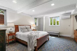 14 Echo Bay Pl, New Rochelle, NY 10805 - Photo 24